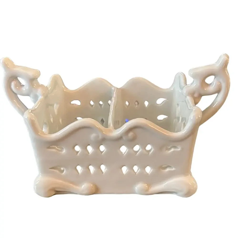 Source Unknown White Ceramic Divided Dish - Picture 2 of 2